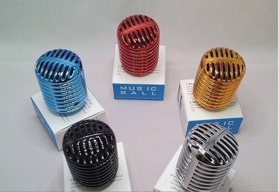 【音箱廠家 麥克風(fēng) 音箱 音響 插卡音箱 插卡音響 迷你音響 便攜式】價格,廠家,圖片,其他影音電器,深圳市福田區(qū)金華偉業(yè)數(shù)碼產(chǎn)品商行-